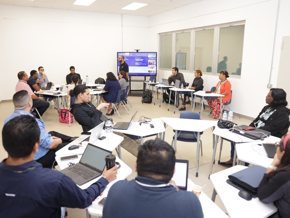 Imagen de portada La Escuela de Innovación Digital y Dell Impulsan la Formación en Gestión de Proyectos para Docentes