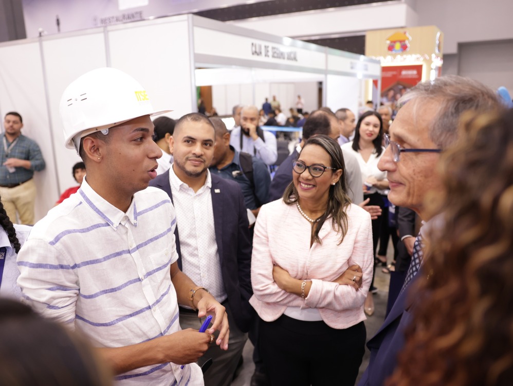 Imagen de portada El ITSE participó en EXPO CAPAC Panamá 2024 con su Escuela de Tecnología Industrial