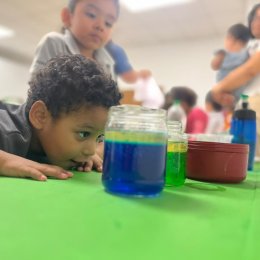 Pequeños científicos en acción: CAIPI–ITSE impulsa el descubrimiento desde la primera infancia