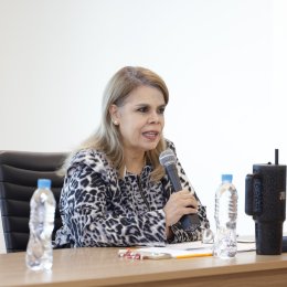 Panamá fortalece su educación con plan piloto para carreras técnicas.