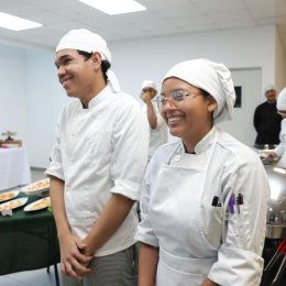 Creatividad y excelencia en acción: estudiantes del ITSE recrean boda vintage como experiencia formativa