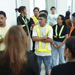 Directora de Coordinación del Tercer Nivel de Enseñanza de MEDUCA visita las instalaciones del ITSE