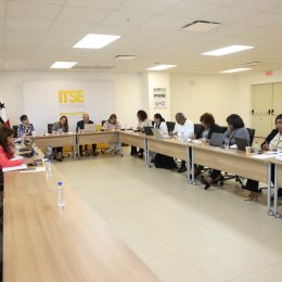 ITSE fortalece la actualización de su Modelo Educativo con el acompañamiento de expertos de la UNESCO