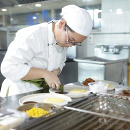 Talento culinario del ITSE conquista el primer lugar en el Concurso Gastronómico YOCUTA & NJB Challenge