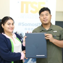 ITSE avanza en la entrega extraordinaria de títulos y fortalece la incorporación de nuevos profesionales al país