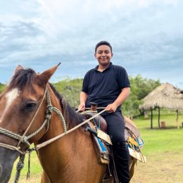 Aprendizaje que transforma: estudiantes del ITSE impulsan propuestas de innovación turística en Bayano Adventure