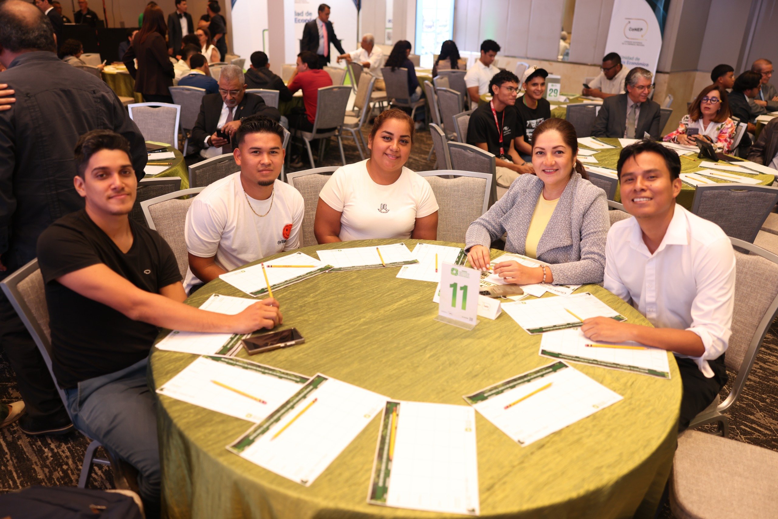 ITSE participa en foro sobre gestión sostenible de los recursos naturales
