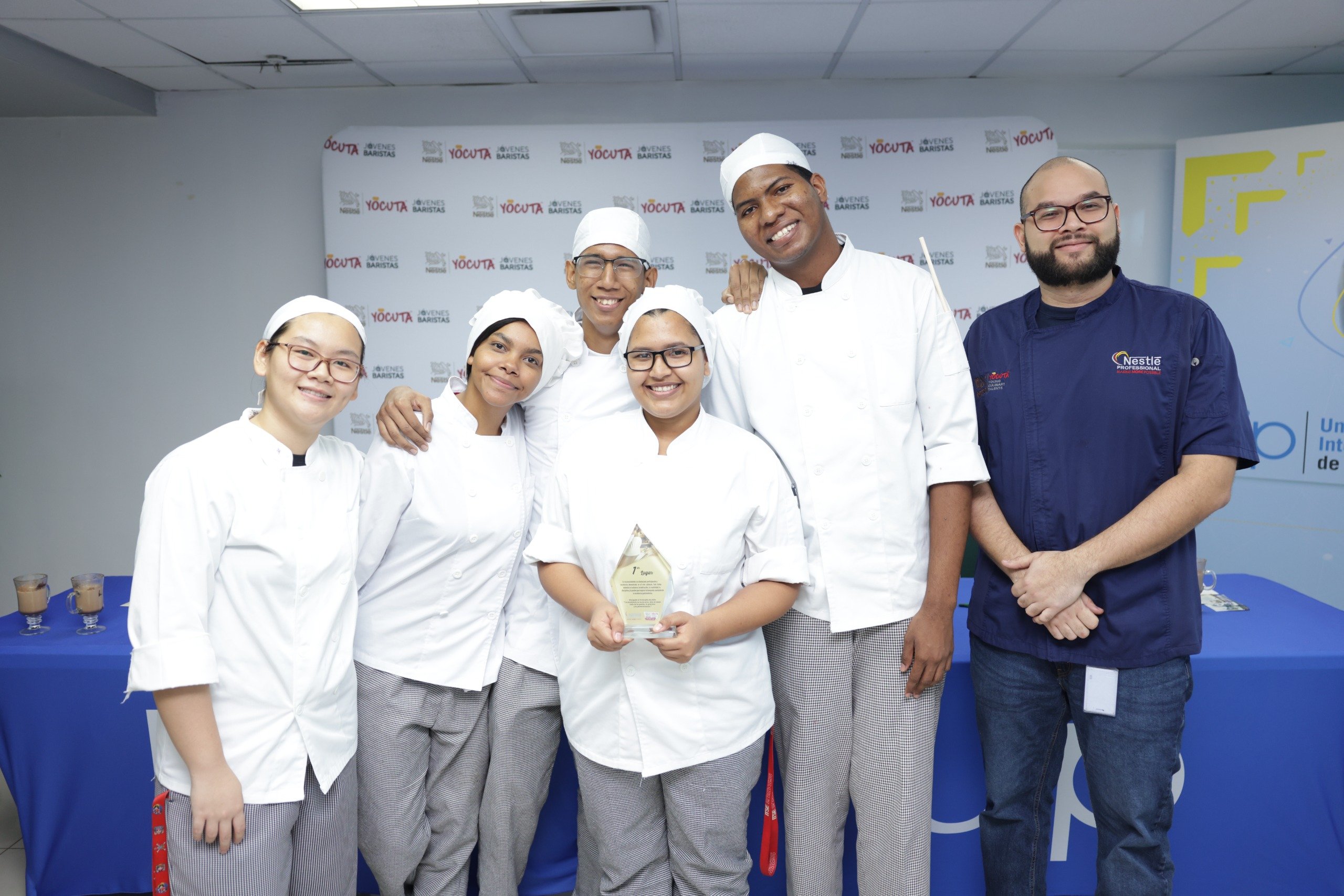 Talento culinario del ITSE conquista el primer lugar en el Concurso Gastronómico YOCUTA & NJB Challenge