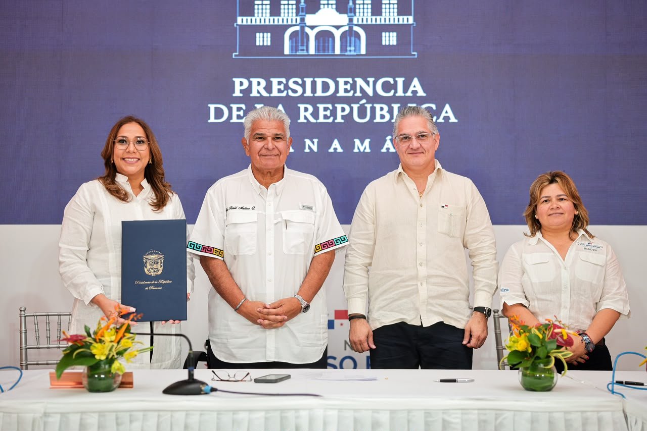 Inadeh, Ministerio de la Presidencia e ITSE fortalecen alianza para impulsar el talento humano en el sector logístico