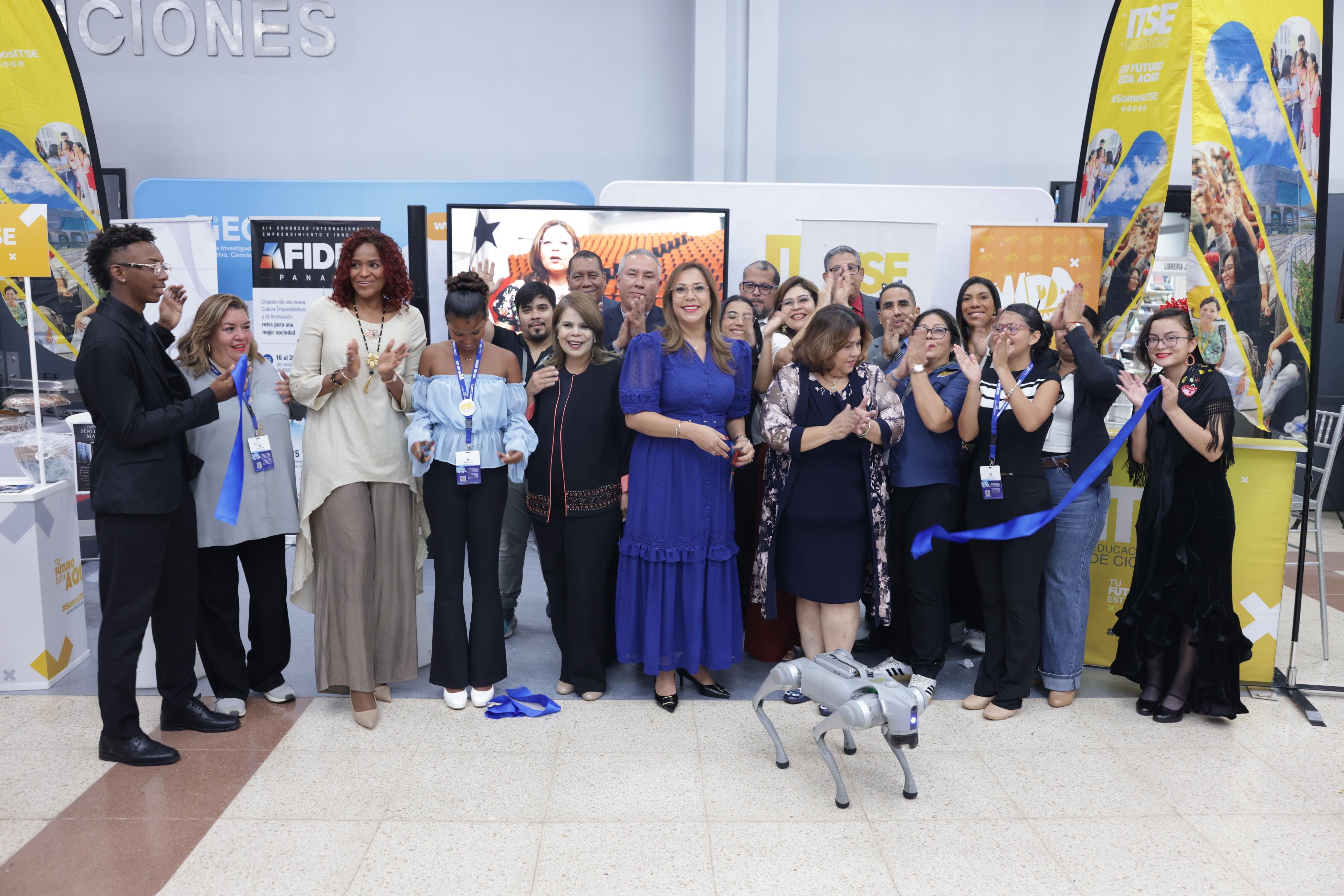 ITSE celebra el talento y el conocimiento en la Feria Internacional del Libro 2026